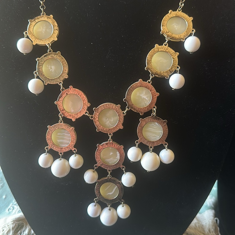 32” Long Bubble Layered Statement Stone Fashion J… - image 5